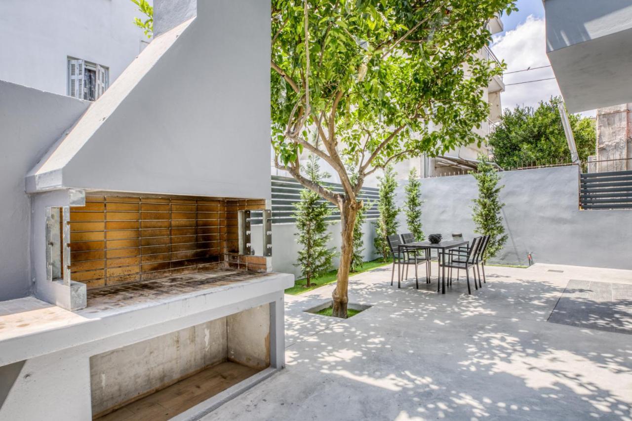 Spacious Flat With Courtyard And Private Parking! Apartment *